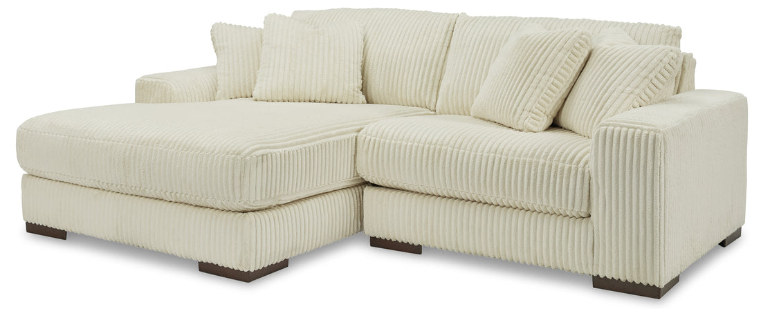 Ashley 21104 - 2PC Sectional (RAF/LAF) HH