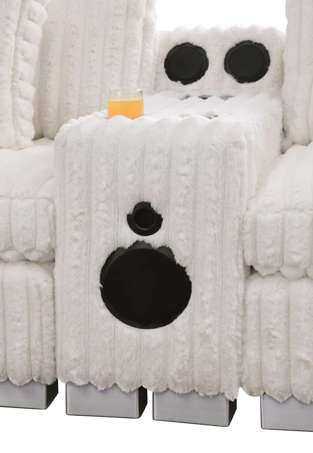 S329 Snuggle Station Cream NE