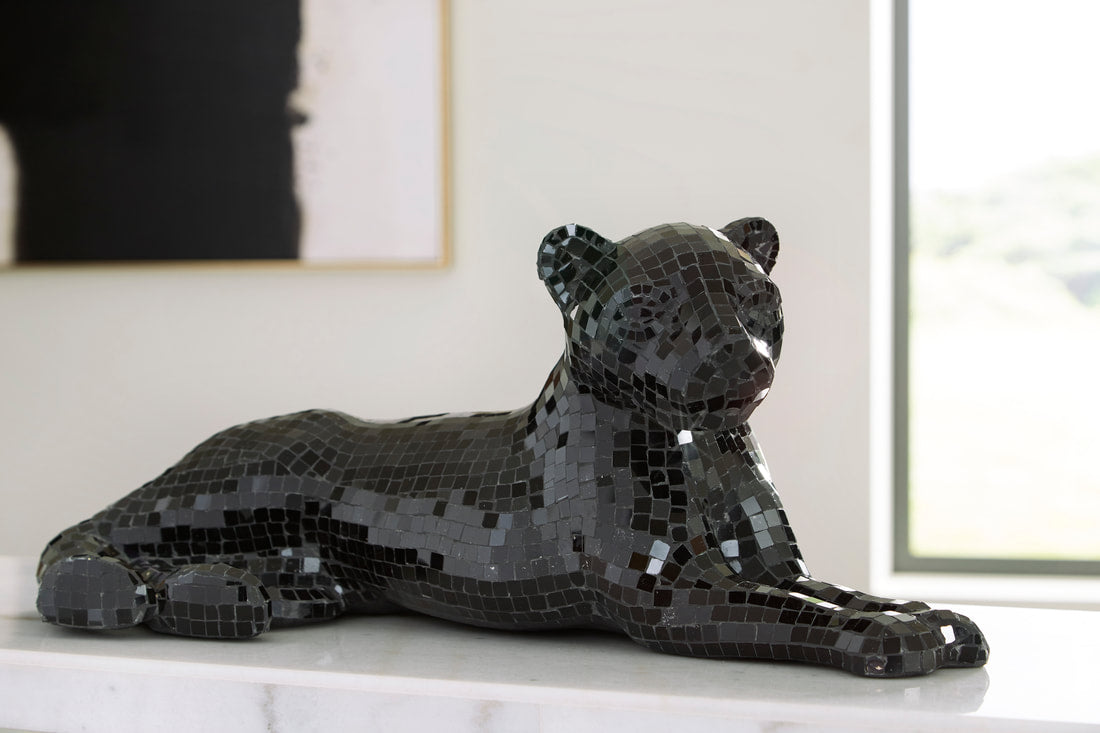 A2000419 - Accent Sculpture HH