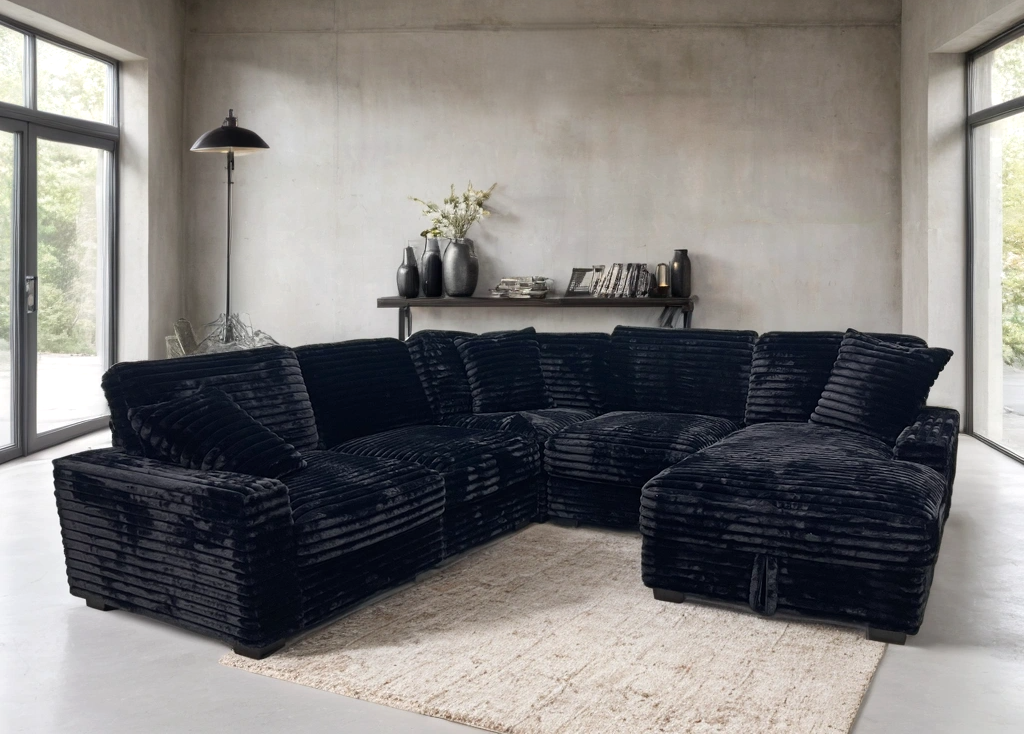 Alisson Black Sectional HH