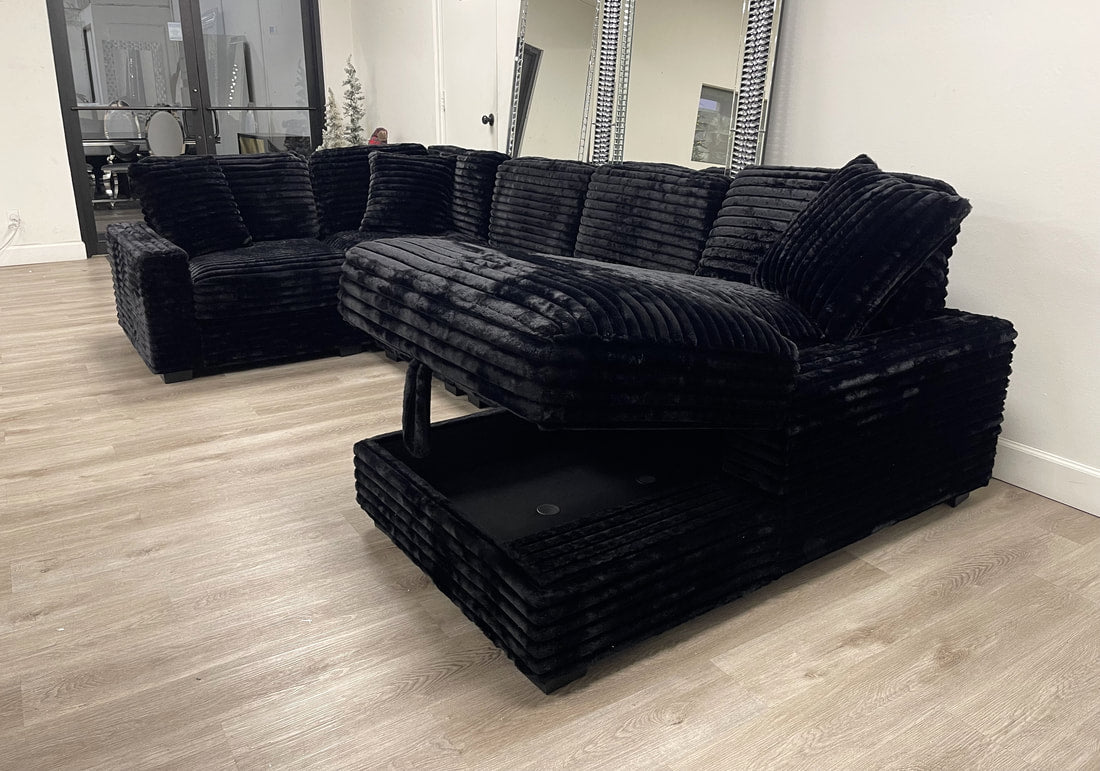 Alisson Black Sectional HH