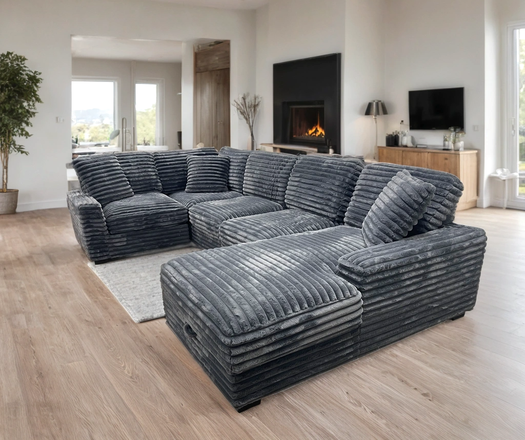 Alisson Charcoal Sectional HH