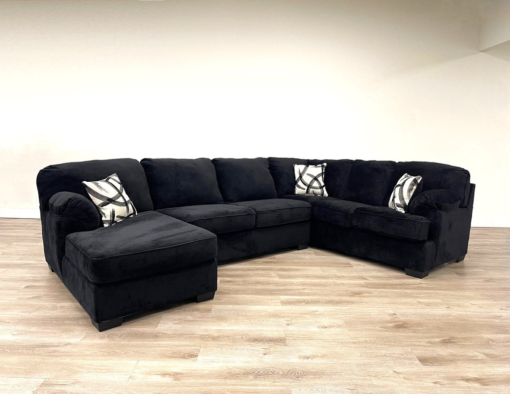 BRENTWOOD BLACK SECTIONAL HH
