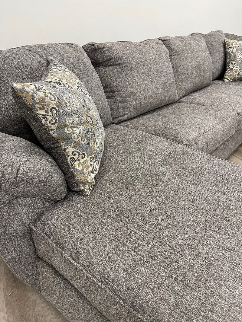 BRENTWOOD GRAY SECTIONAL HH