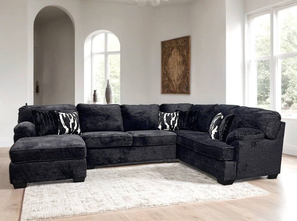 Brentwood Onyx Sectional HH