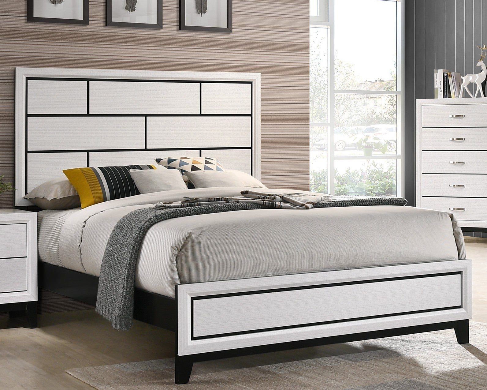 CM4610 Akerson White PF