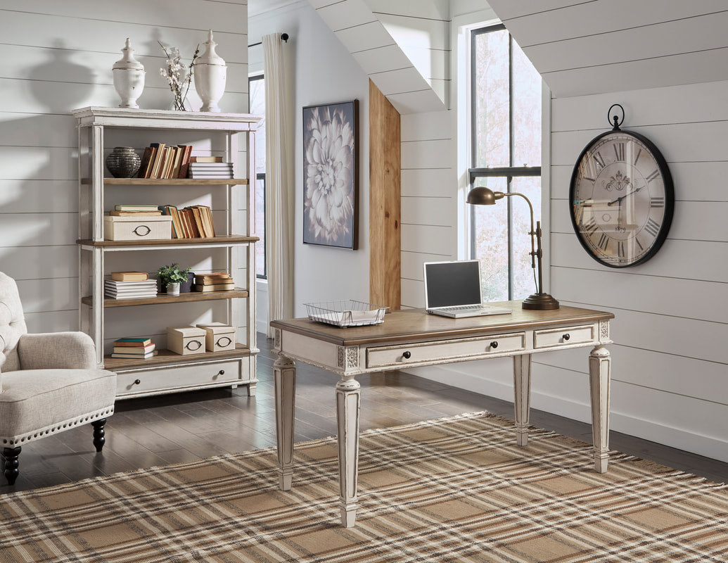 H743-34 - Office Desk HH