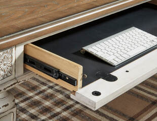 H743-34 - Office Desk HH