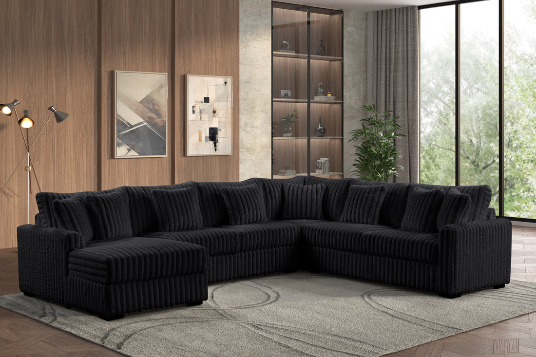 Solana Black Sectional HH